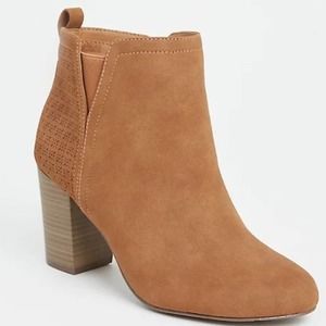 Torrid Faux Suede perforated back bootie sz 11.5
